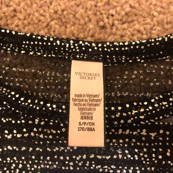 Vintage Victoria Secret Sexy Tee
Size small - Picture 2 of 3